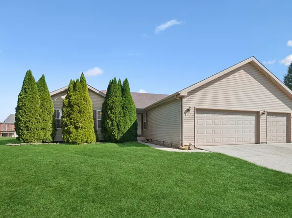 529 Chestnut Ln, Peotone, IL 60468