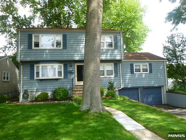 1st image of 61 Aladdin Ave