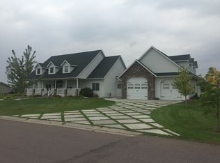 4808 36th Ave N, Fargo, ND 58102