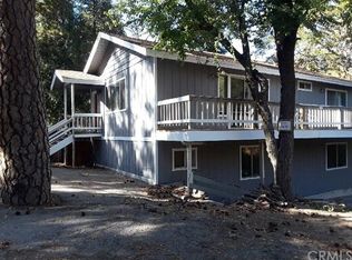 22664 Waters Dr, Crestline, CA 92325