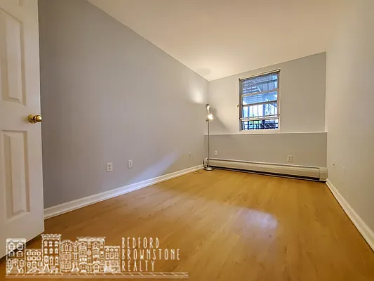 Rented by Bedford Brownstone Realty | media 24