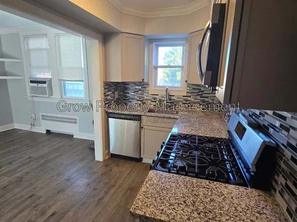 3608 Almond St, Philadelphia, PA 19134