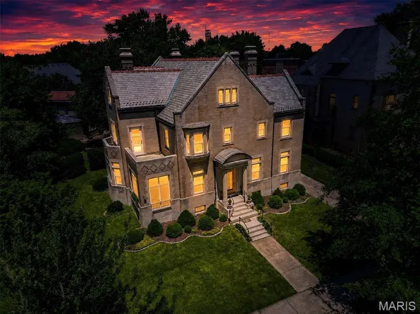 3523 Longfellow Blvd, Saint Louis, MO 63104