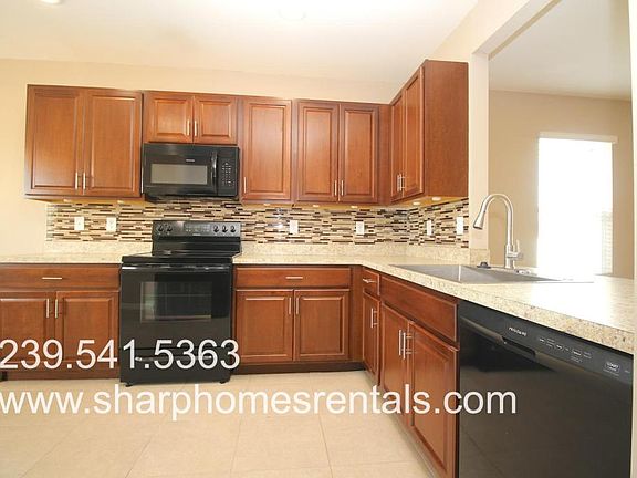 5th image of 709 SW 25th Ln