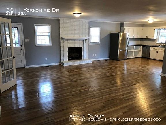 5th image of 3611 Yorkshire Dr