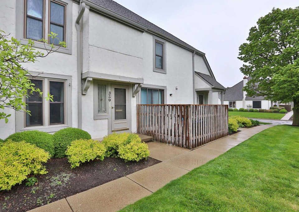 1st image of 359 Saint Andrews Dr