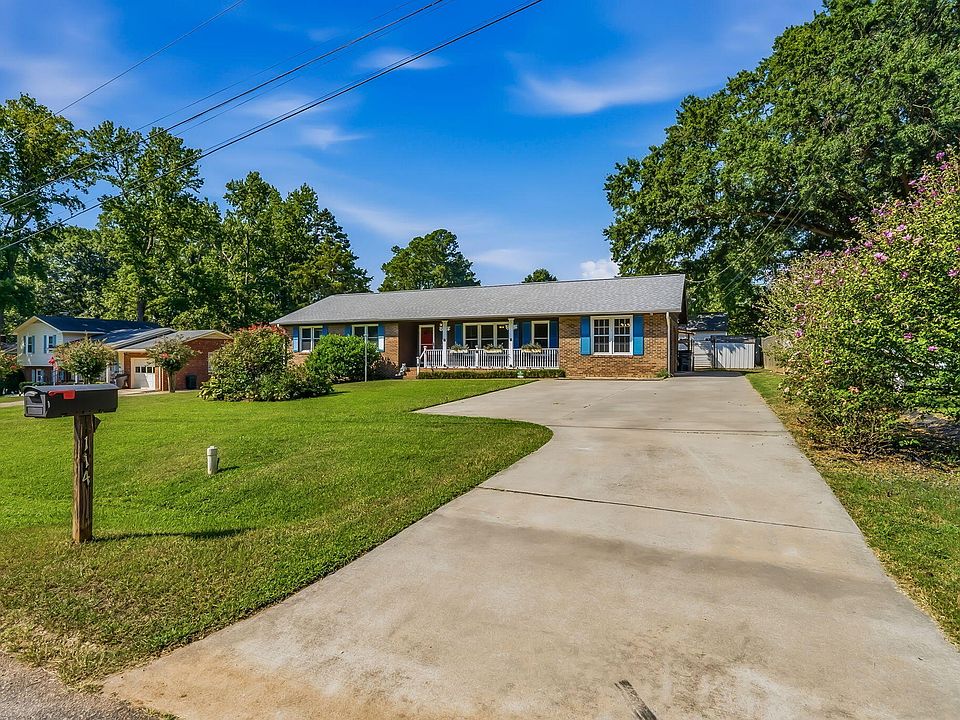 1st image of 114 Dorsey Pl