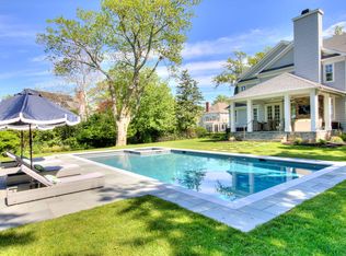 1 River Ln, Monmouth Beach, NJ 07750