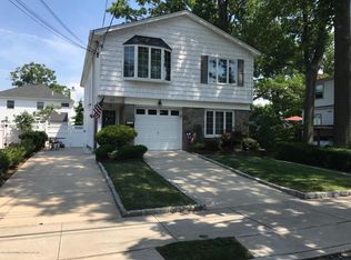 41 Rochelle Pl, Staten Island, NY 10312