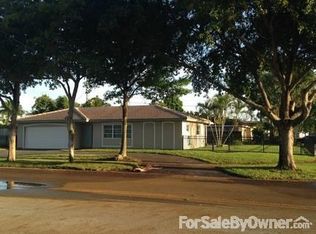 11 Burning Tree Ln, Boca Raton, FL 33431