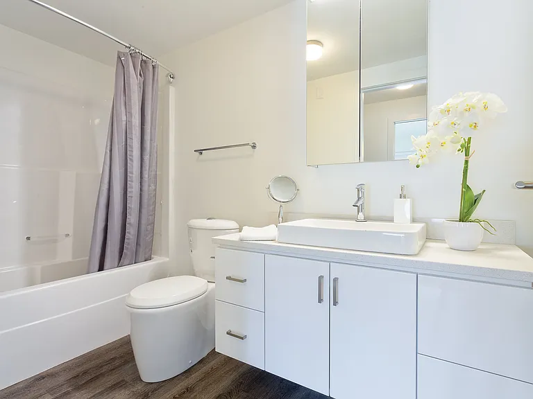 2815 Pembina Hwy — Photo 15