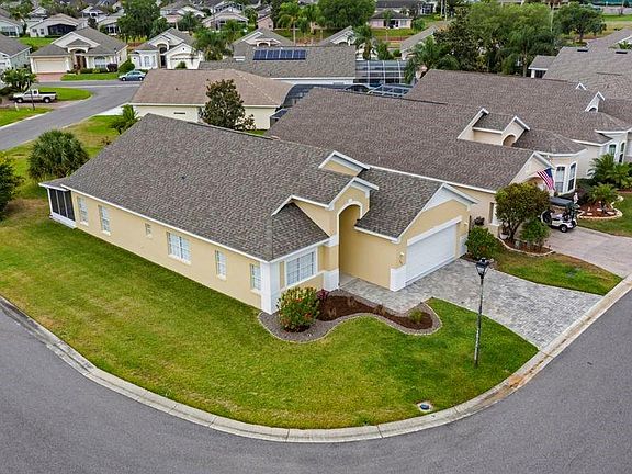 5th image of 142 Oak Hammock Dr