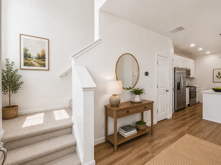 6817 Huddersfield Ln — Photo 10