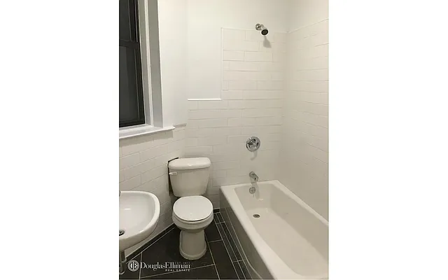 Rented by Douglas Elliman | media 16