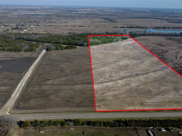Farm Road 137, Paris, TX 75460
