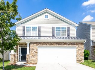 812 Old Forester Ln, Charlotte, NC 28214