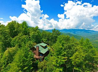 844 Tessentee Woods Rd, Franklin, NC 28734