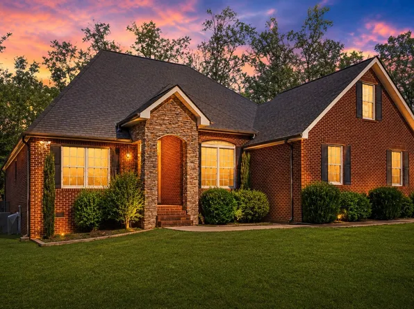 31 Chickory Ln, Monteagle, TN 37356