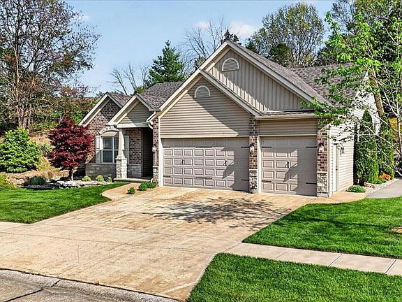 3rd image of 6712 Silverstone Ct
