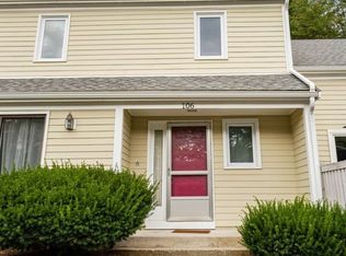 106 Fifer Ln UNIT 106, Lexington, MA 02420