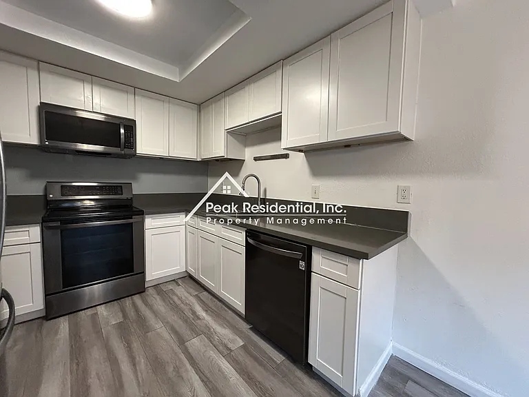 5814 Shadow Creek Dr #1 — Photo 7