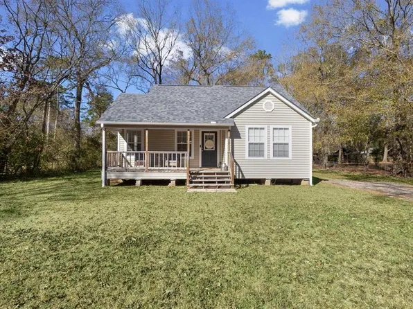 410 Hillcrest St, Rose Hill Acres, TX 77657