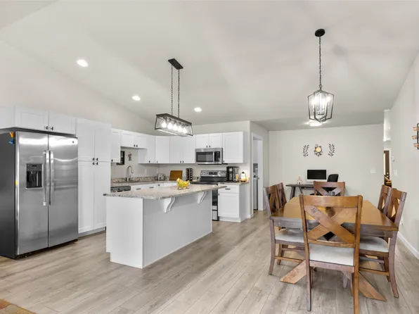 822 Foxglove Dr, Kalispell, MT 59901