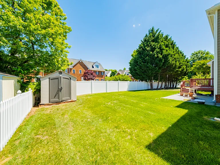 9721 Pemberton Crossing Dr — Photo 9