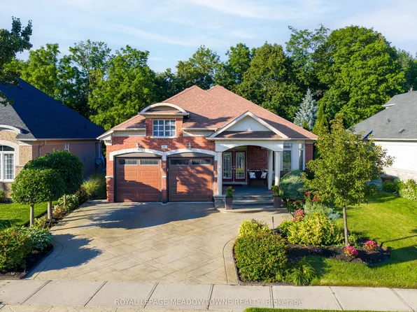 17 McNutt St, Brampton, ON L6Y 5L3