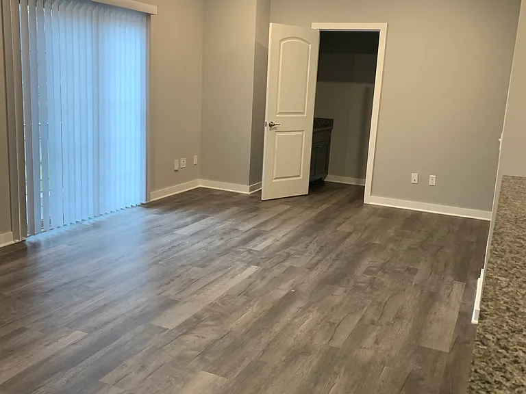 Shelby Pointe Village — Photo 20