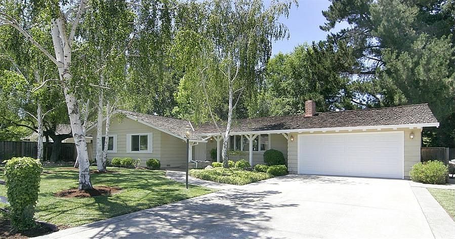 1st image of 173 Lu Ray Dr