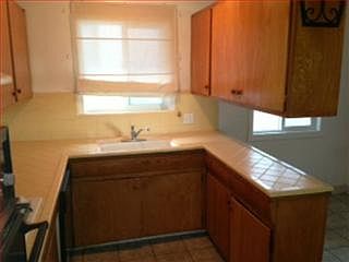 2nd image of 5 Santa Ana Ave