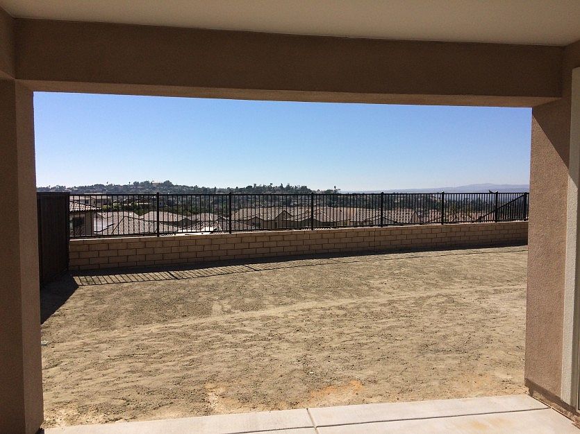 1st image of 438 Cota Ln