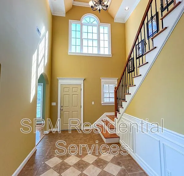 726 Wine Cellar Cir — Photo 5