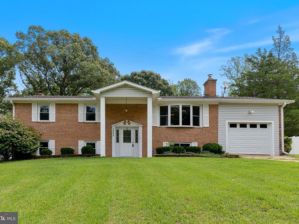1st image of 30420 Iroquois Ln