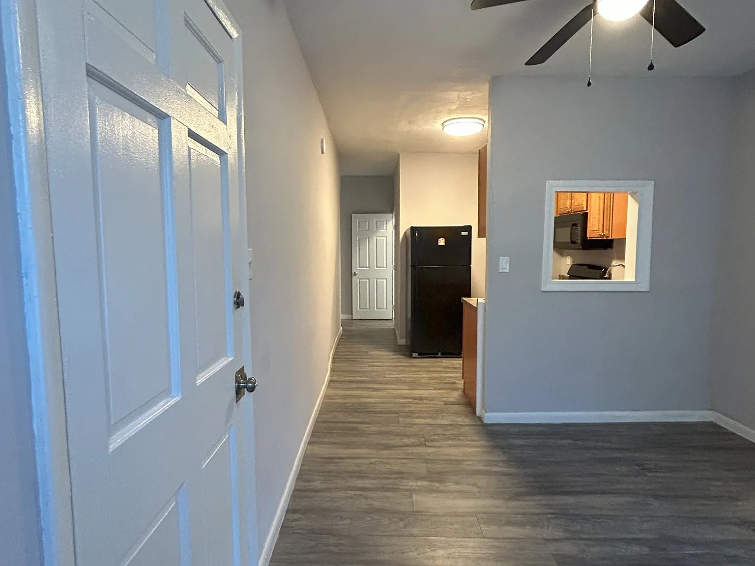 1 bed, 550 sqft, $1,100 — Photo 2