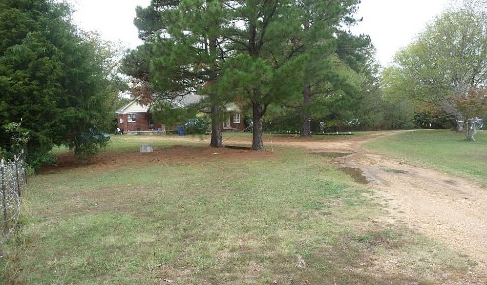 For Sale: 14706 HOLLY SPRINGS ROAD, BYHALIA, MS 38611