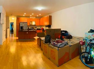 3-30 Soundview Ln #2, College Pt, NY 11356