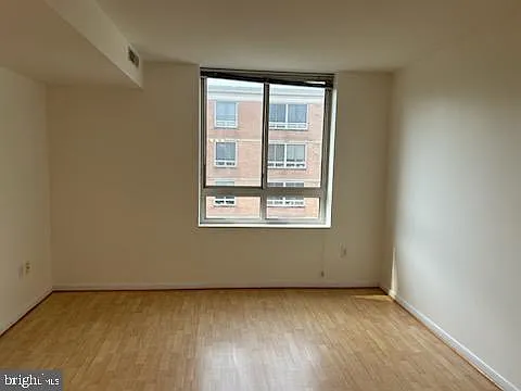 350 G St SW #525 — Photo 9