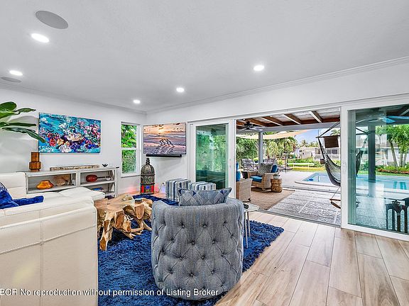 5th image of 7961 W Lake Dr