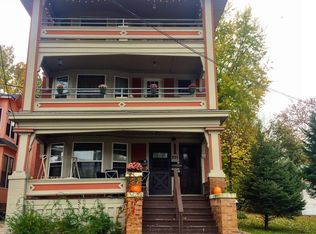 931 Jenifer St #2, Madison, WI 53703