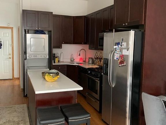 2nd image of 3019 N Kenmore Ave #2CH
