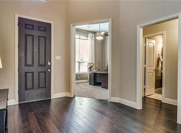 5th image of 2307 Knox Way