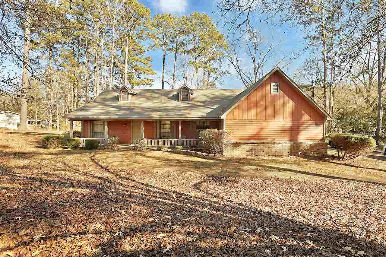 102 Wisteria Ln, Brandon, MS 39042 Zillow