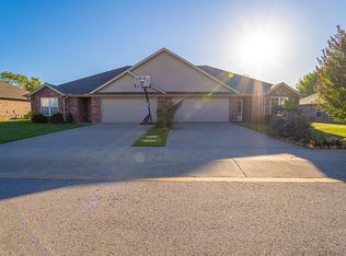 131 Foxglove St #133, Centerton, AR 72719