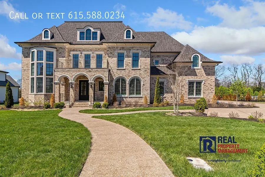 9220 Lehigh Dr