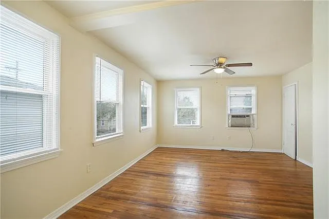 6218 Waldo Dr — Photo 5
