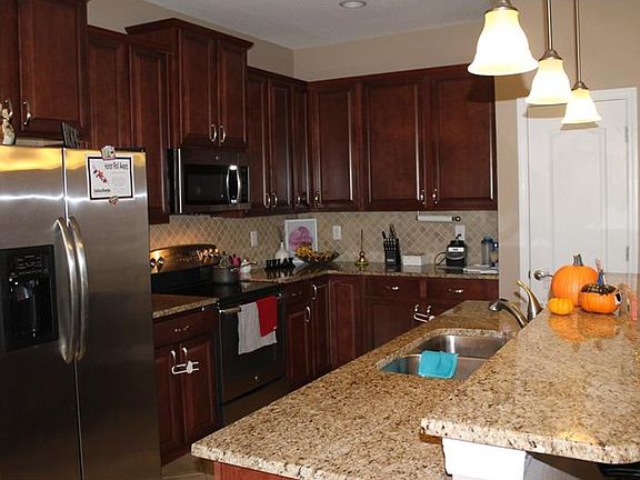 4th image of 12923 Whittington Ct