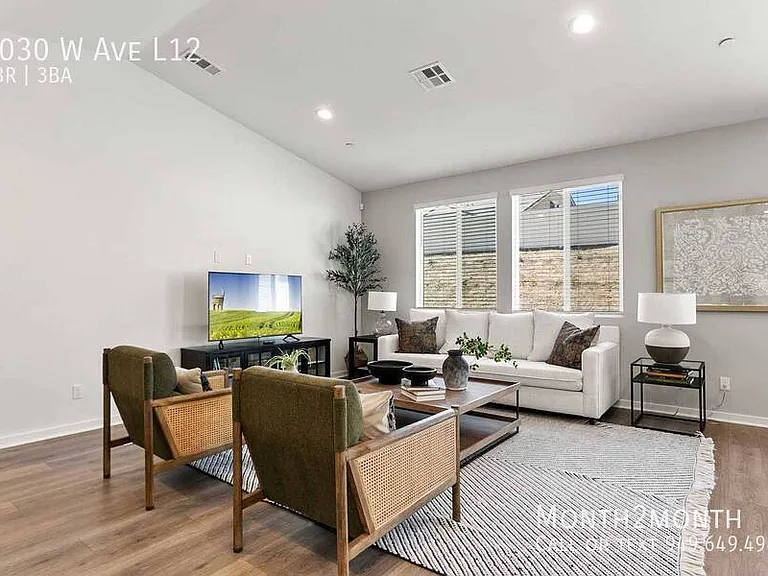7030 W Avenue L12 — Photo 4