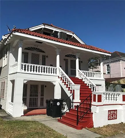 3917 Cleveland Ave — Photo 1